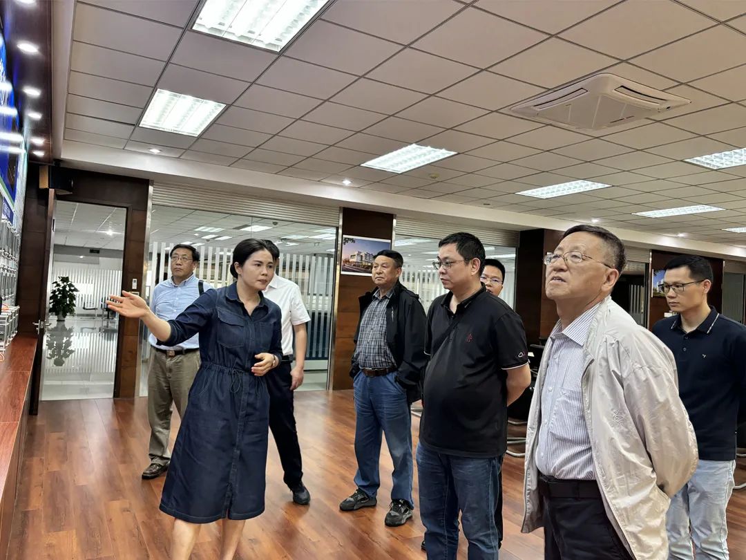 D:\Documents\Desktop\640.jpg D:\Documents\Desktop\640.jpg